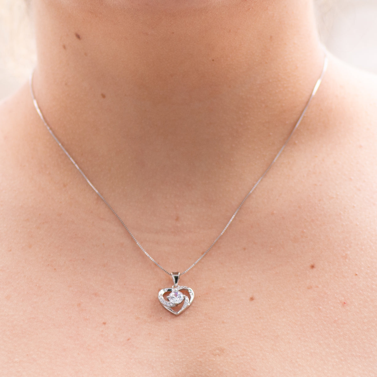 Straighten Your Crown Heart Swirl Silver Necklace - Soulmate